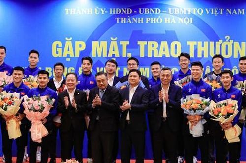 Bầu Hiển thưởng đậm cầu thủ Hà Nội vô địch ASEAN Cup 2024