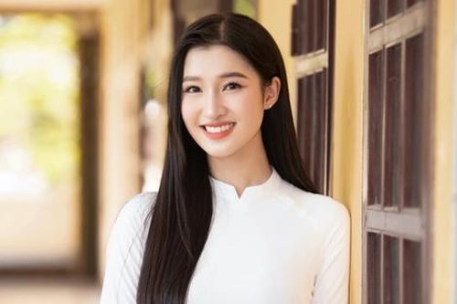 Á hậu Phương Nhi quay trở lại showbiz sau khi làm dâu hào môn?