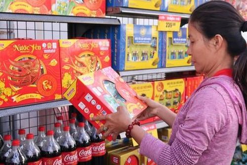 TPHCM: Chuỗi 'Siêu thị mini 0 đồng' giúp phụ nữ, người dân khó khăn sắm Tết