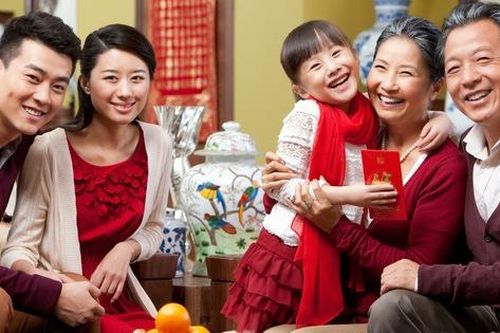 Vợ chồng sứt mẻ tình cảm vì Tết bên nội, bên ngoại