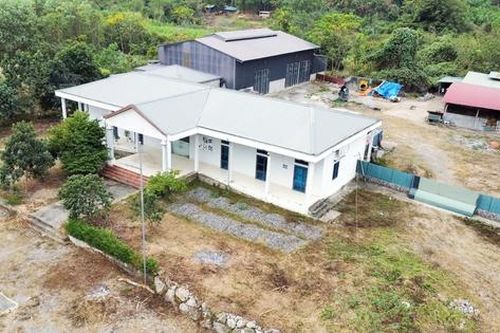 Lãng phí từ dự án nuôi bò ở Bắc Kạn - Bài 1: Dự án 'bốc hơi', người dân mang nợ