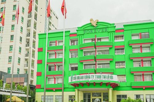 Lai lịch công ty đa cấp liên quan vợ chồng Đoàn Di Băng vừa ngừng hoạt động