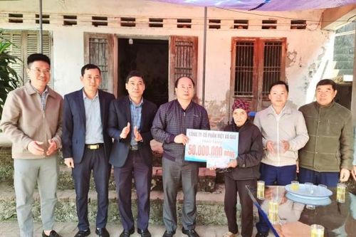 Công ty Cổ phần Việt Xô Gas xây nhà cho hộ nghèo