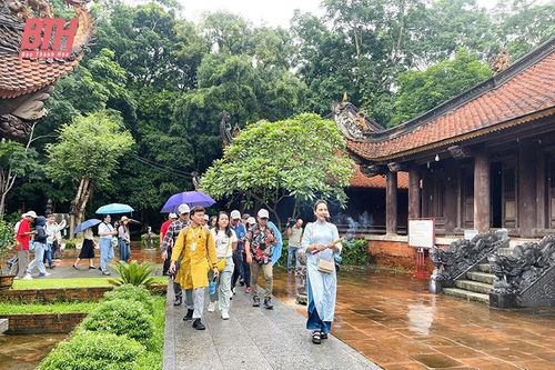 Khám phá những cung đường du xuân