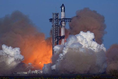 Tên lửa SpaceX Starship phát nổ vài phút sau khi cất cánh