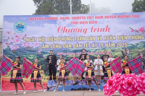 Ngày hội Biên phòng toàn dân huyện Mường Chà