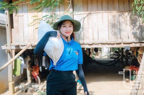 Gương mặt 'Sao Tháng Giêng' tỏa sáng và cống hiến