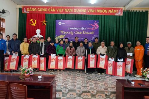 Thủy điện Sơn La tổ chức Chương trình 'Tết Sum vầy - Xuân đoàn kết'