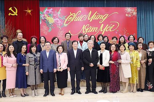 Bộ Xây dựng gặp mặt cán bộ hưu trí nhân dịp Xuân Ất Tỵ 2025