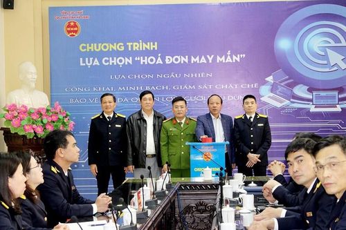 Hà Giang: 15 hóa đơn may mắn trúng thưởng quý IV/2024