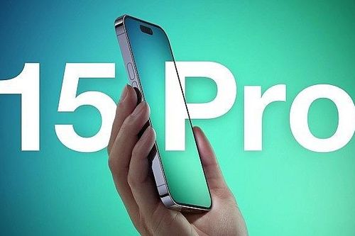 Giá iPhone 15 Pro tháng 1/2025 giảm đến 5 triệu đồng