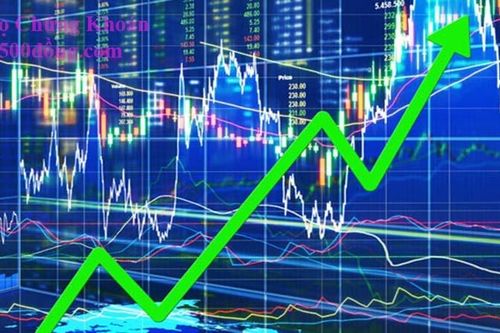 Nguyên nhân nào khiến nhóm 'cổ chứng' nóng trở lại?