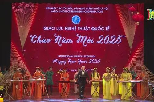 Giai điệu quốc tế chào đón năm mới tại Hà Nội