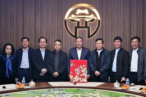Các chức sắc tôn giáo chúc Tết thành phố Hà Nội