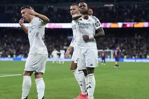 Real Madrid giành chiến thắng kịch tính trước Celta Vigo