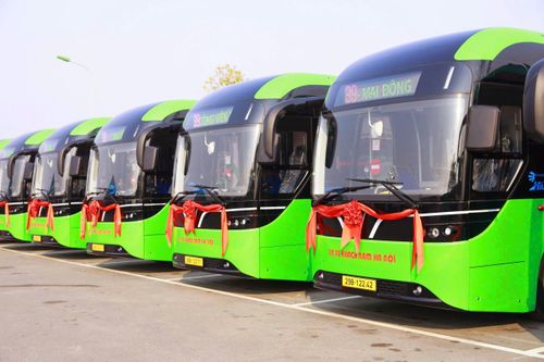 Đến 2030 cơ bản chuyển đổi xe buýt sang sử dụng năng lượng xanh ở Hà Nội