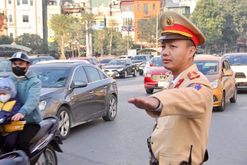 Cấm nhiều tuyến đường ở Hà Nội trong chiều tối nay và ngày mai