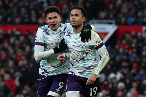Hiện tượng Premier League nhấn chìm Newcastle