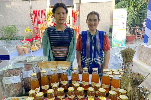 Nhiều đặc sản vùng miền phục vụ người tiêu dùng TP Hồ Chí Minh dịp cuối năm