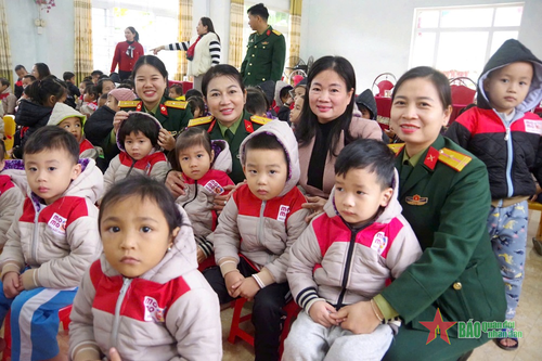 Áo ấm cho em
