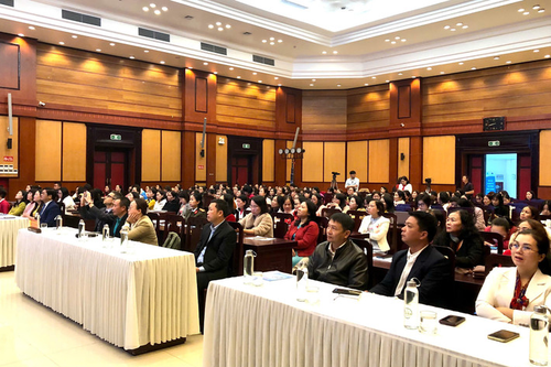 Phụ nữ TP Huế: Nói 'không' với thuốc lá điện tử, thuốc lá nung nóng