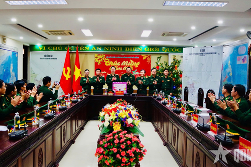 Trung tướng Nguyễn Trọng Bình thăm, kiểm tra, chúc Tết các đơn vị tại Quảng Nam và Đà Nẵng
