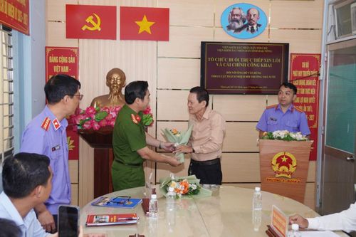 Cơ quan tố tụng tỉnh Đắk Nông công khai xin lỗi người mang án oan