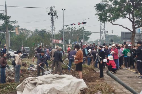 Quận Thanh Khê phát động ra quân tổng vệ sinh môi trường đón Tết Nguyên đán Ất Tỵ 2025.
