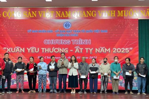 Công ty Cổ phần Cấp nước Đà Nẵng dành 1 tỷ đồng cho chương trình 'Xuân yêu thương' 2025