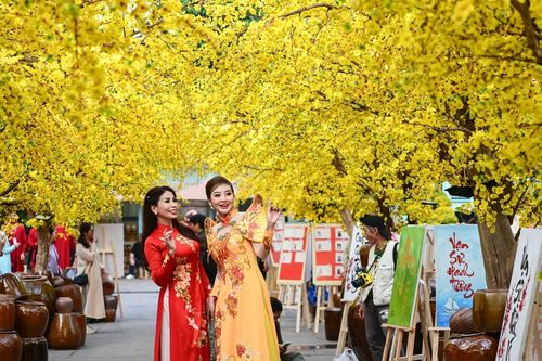 Nhiều đại học công lập tăng mức thưởng Tết, có người nhận gần trăm triệu đồng