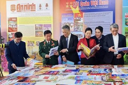 Hải Phòng khai mạc Hội báo Xuân 2025