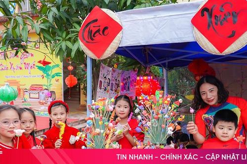 Tết Việt trong trường học: Gieo yêu thương, giữ gìn bản sắc