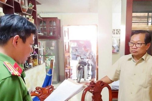 Khởi tố nguyên Trưởng Ban dân tộc tỉnh An Giang