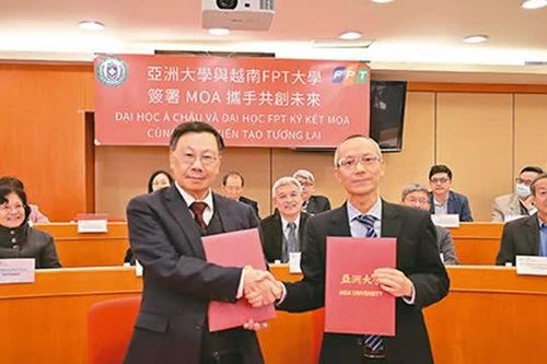 Thúc đẩy đào tạo trong lĩnh vực bán dẫn, sản xuất thông minh