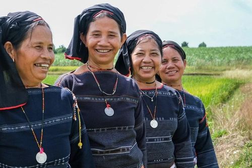 Bốn chị em người Bahnar tâm huyết với văn hóa truyền thống
