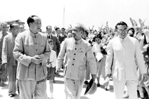 Chủ tịch Hồ Chí Minh - Người đặt nền móng cho mối quan hệ hữu nghị Việt - Trung