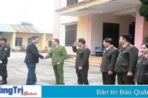 Bí thư Tỉnh ủy Nguyễn Long Hải thăm, chúc Tết cán bộ, chiến sĩ Phòng Cảnh sát Cơ động Công an tỉnh