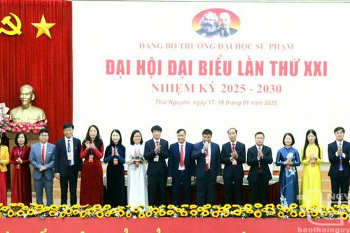 Đại hội Đảng bộ Trường Đại học Sư phạm Thái Nguyên lần thứ XXI, nhiệm kỳ 2025-2030: Phát triển giáo dục - đào tạo gắn với đổi mới, sáng tạo và hội nhập quốc tế