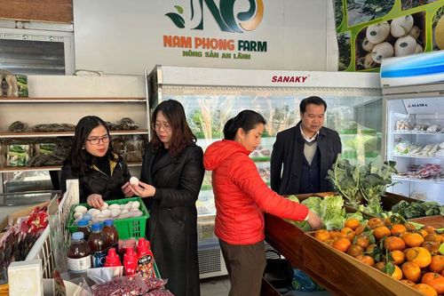 Tuyên truyền, giới thiệu các sản phẩm nông sản, thực phẩm phục vụ Tết Nguyên Đán Ất Tỵ 2025