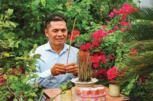 Giao thoa tín ngưỡng dân gian