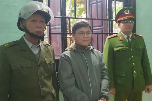Bắt các đối tượng lừa đảo gần 8 tỷ đồng qua việc 'chạy' sổ đỏ