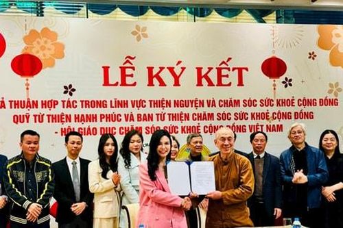 Ký kết thỏa thuận hợp tác làm công tác thiện nguyện và chăm sóc sức khỏe cộng đồng