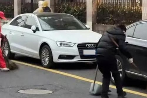 Con rể 41 tuổi dậy từ 5h sáng cùng mẹ vợ U70 làm một việc tưởng chỉ có trên phim