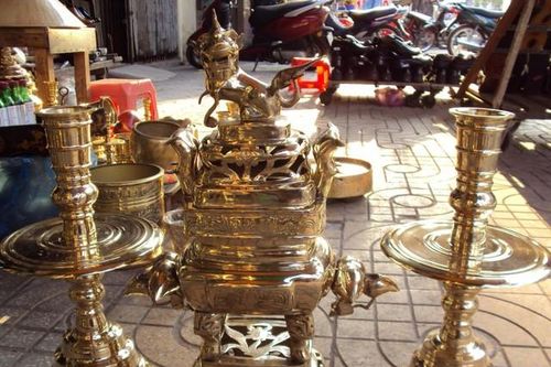 Tại sao nên đánh bóng lư đồng vào dịp Tết, ý nghĩa của việc đánh bóng lư đồng đón năm mới