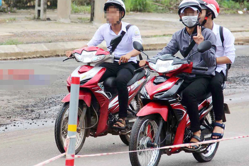 Đừng 'oai' trên 'vai' người khác!
