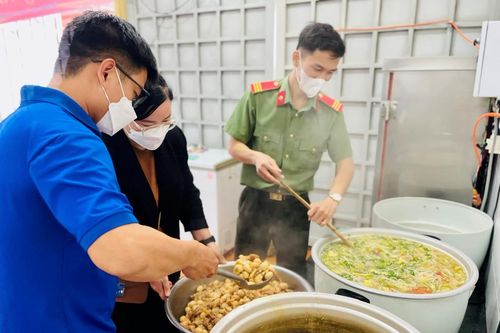 Phòng Kỹ thuật nghiệp vụ và Ngoại tuyến, Công an tỉnh Đắk Nông với các hoạt động Xuân tình nguyện năm 2025