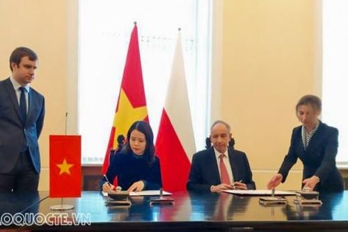 Việt Nam-Ba Lan ký kết Biên bản ghi nhớ hợp tác trong lĩnh vực ngoại giao