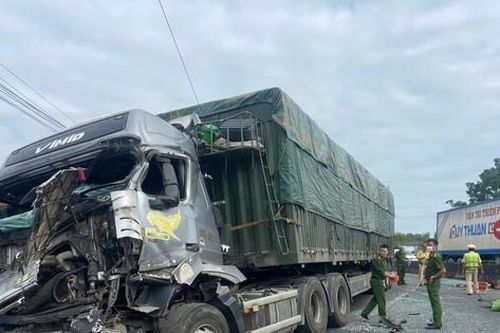 Vụ tai nạn liên hoàn trên quốc lộ: Nhiều nạn nhân bị thương nặng