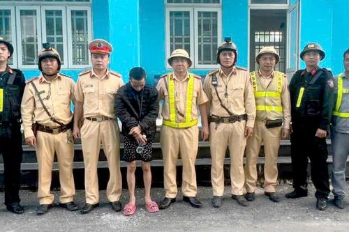 Bắt tên cướp trốn trại trên cao tốc TPHCM - Long Thành - Dầu Giây