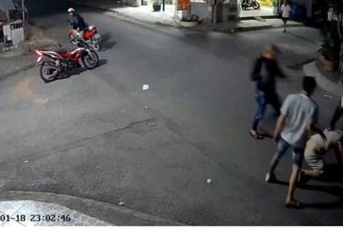 Điều tra nhóm thanh niên ẩu đả, đánh người bị đa chấn thương nặng